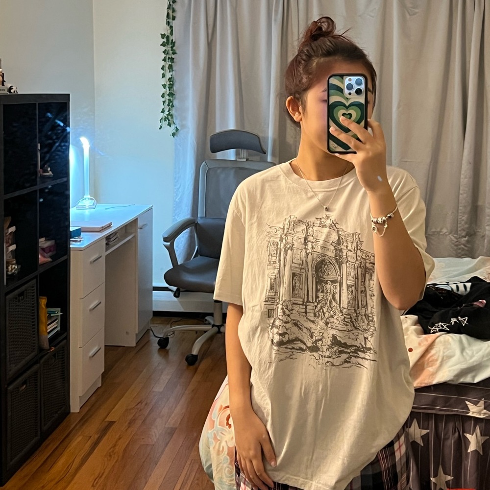 Brandy Melville Oversized tee